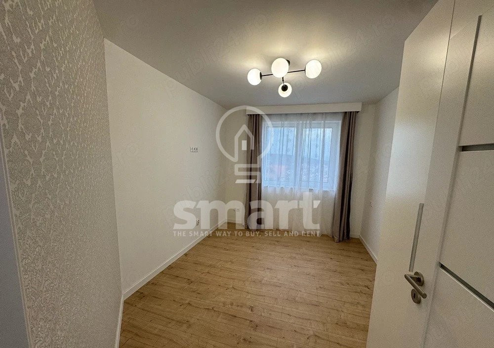 Apartament 3 camere Europa etaj 2 bloc nou prima închiriere parcare inclusă