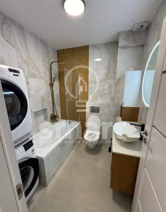 Apartament 3 camere Europa etaj 2 bloc nou prima închiriere parcare inclusă