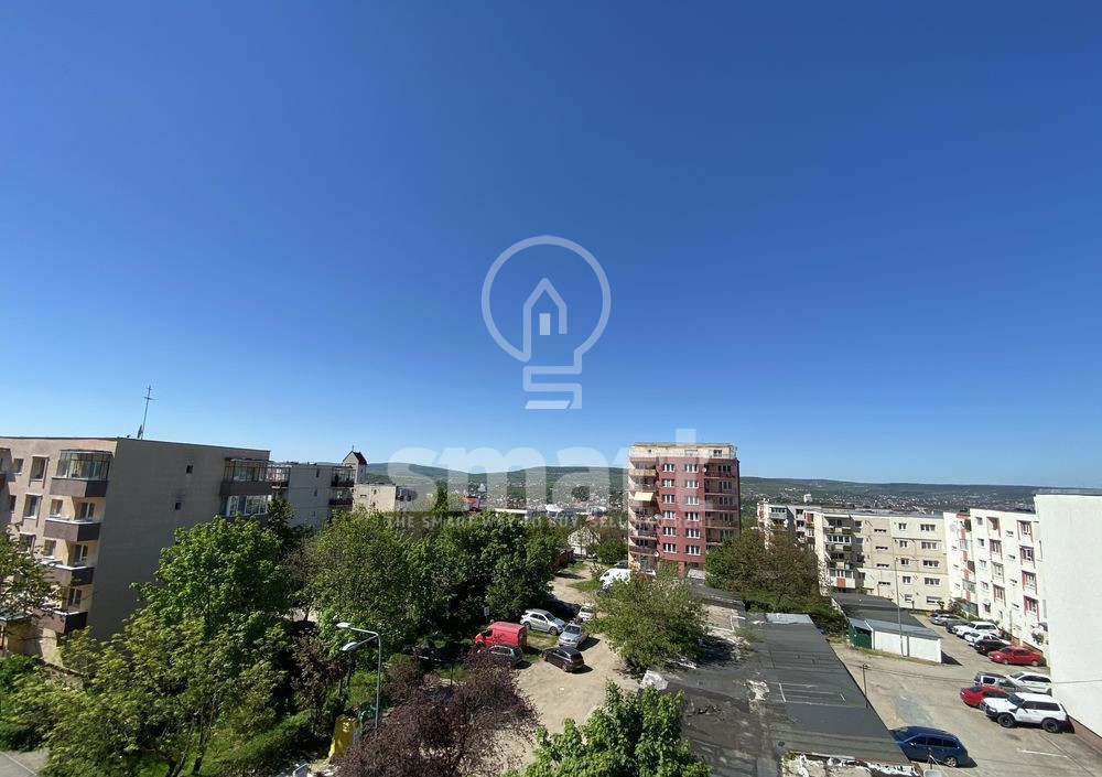 Apartament 3 camere decomandat Zorilor 2 bai 2 balcoane boxa zona excelenta