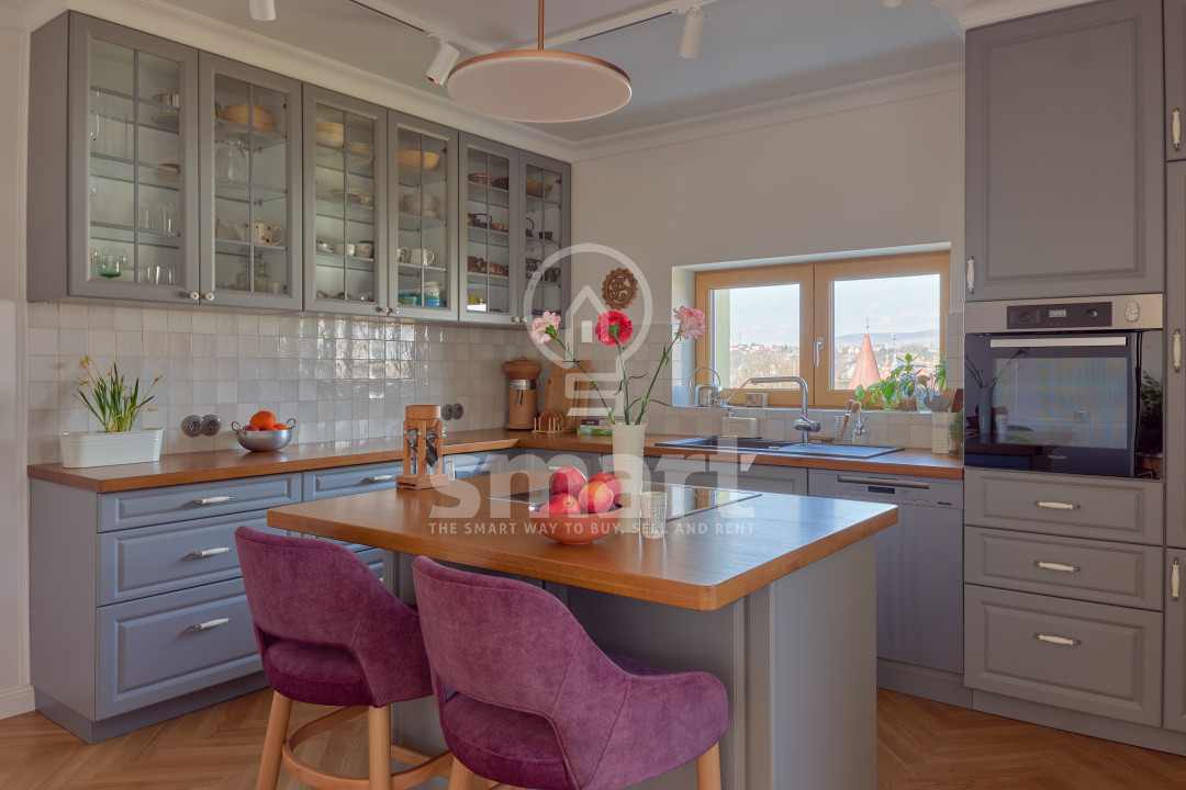 Apartament 4 camere Central 150mp