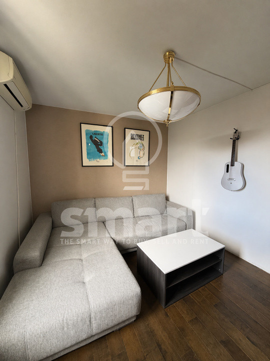 Apartament 3 camere centru Strada Republicii  Casa de Cultura parcare curte 