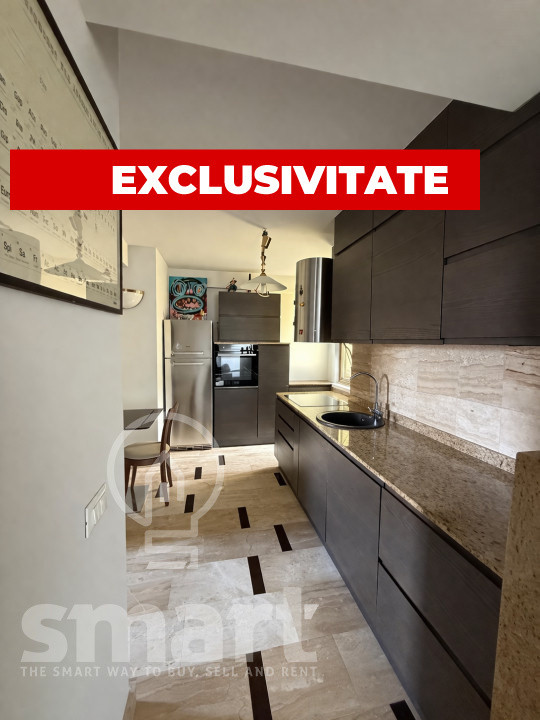 Apartament 3 camere de vanzare centru  Republicii Casa de Cultura parcare curte 