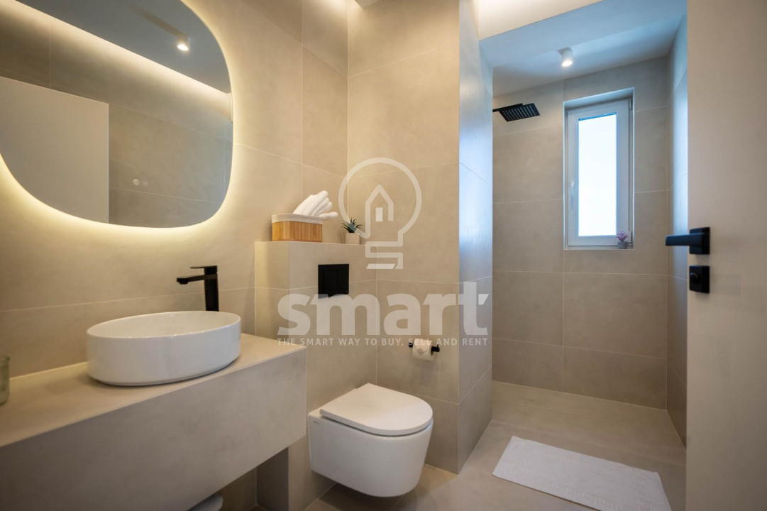 Apartament tip Penthouse 2 camere terasa 150 mp Zona Iulius Mall