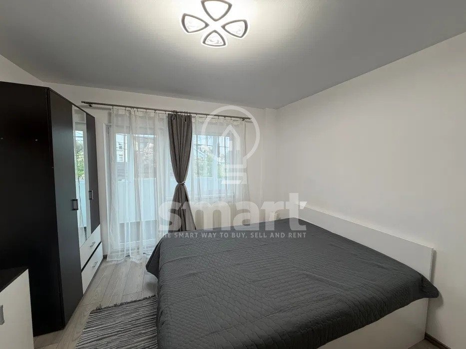Apartament 2 camere decomandate cu blacon zona Cipariu 