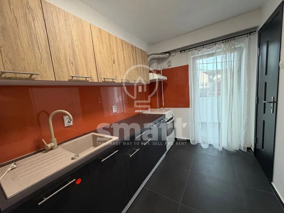 Apartament 2 camere decomandate cu blacon zona Cipariu 