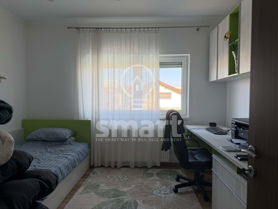 Casă individuală cu piscină Borhanci Stradă privată