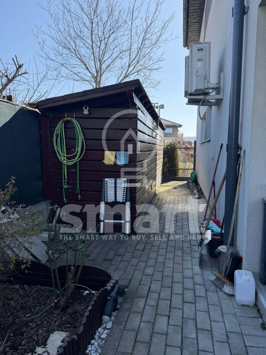 Casă individuală cu piscină Borhanci Stradă privată