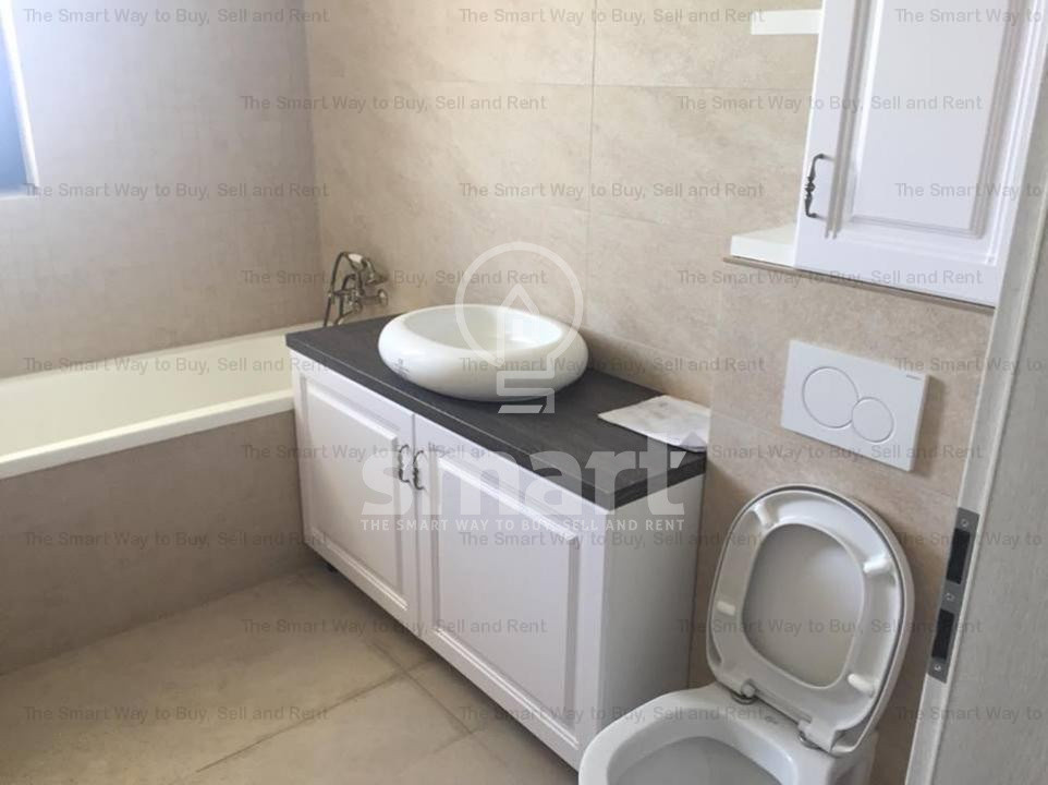 Apartament 3 camere , garaj, Romul Ladea