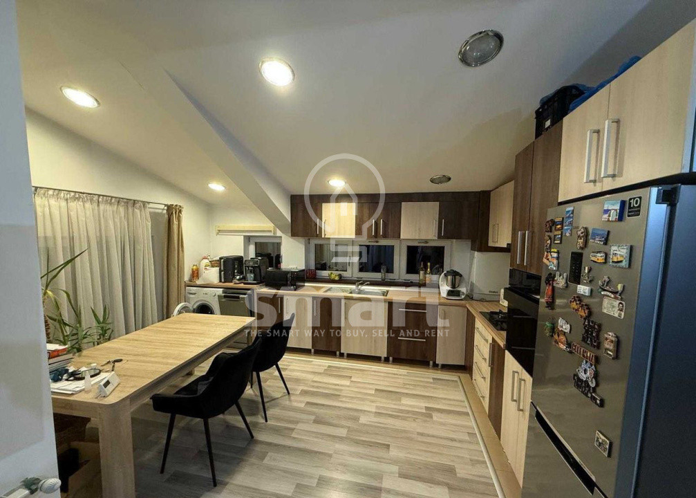 Apartament 3 camere de inchiriat Zorilor zona strada Meteor parcare privata