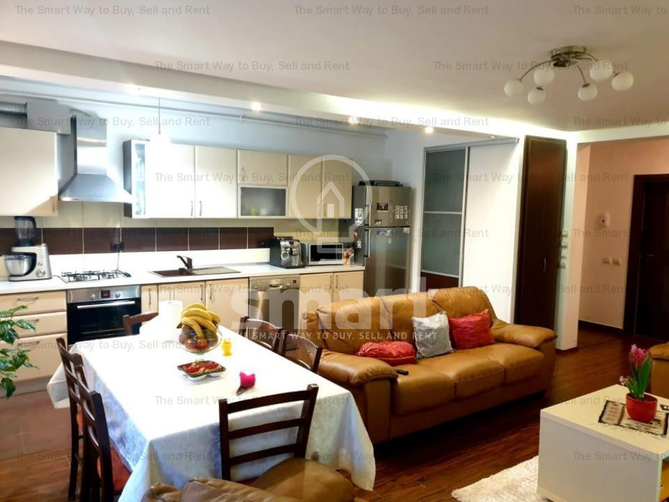 Apartament cu 4 camere in Buna Ziua