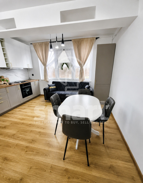 Apartament 3 camere de inchiriat curte privata parcare proprie zona linistita