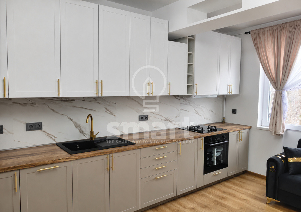 Apartament 3 camere de inchiriat curte privata parcare proprie zona linistita