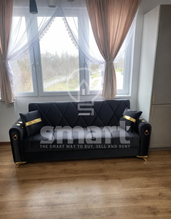 Apartament 3 camere de inchiriat curte privata parcare proprie zona linistita