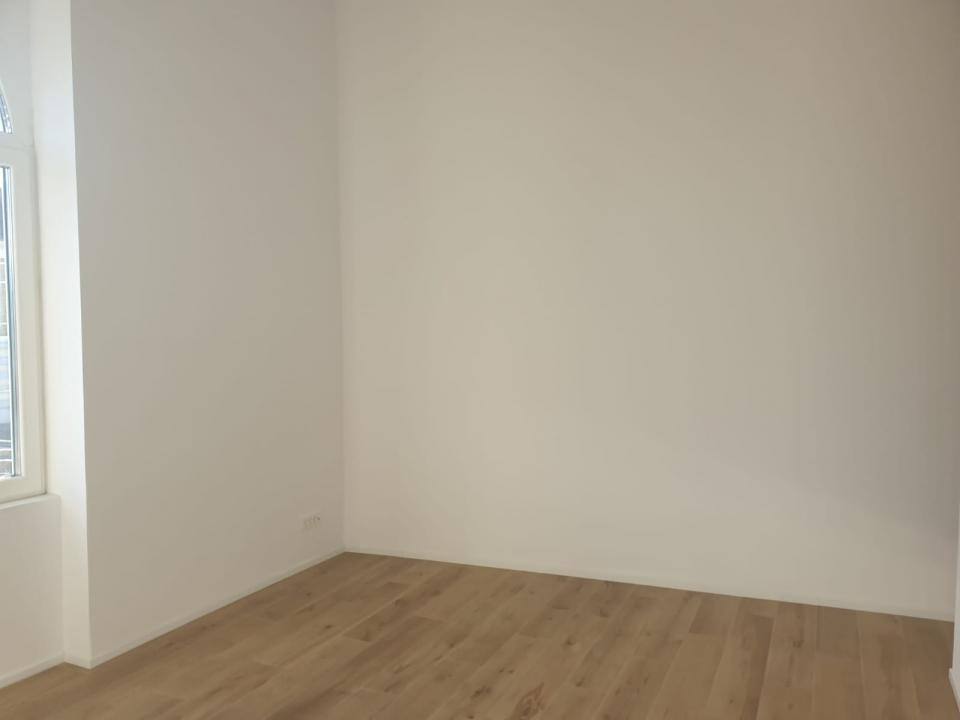 Apartament istoric ultracentral, view superb spre Piața Mihai Viteazu