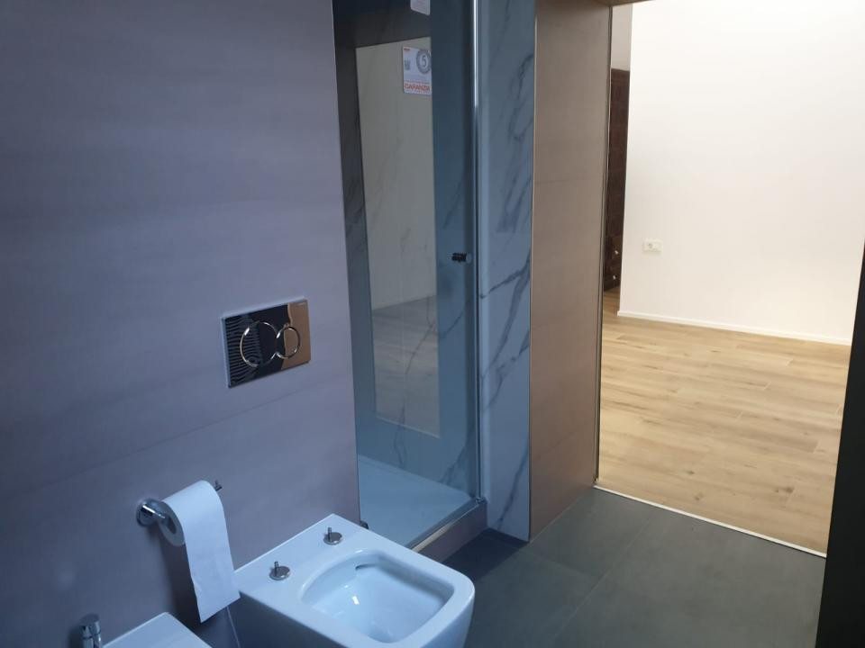Apartament istoric ultracentral, view superb spre Piața Mihai Viteazu
