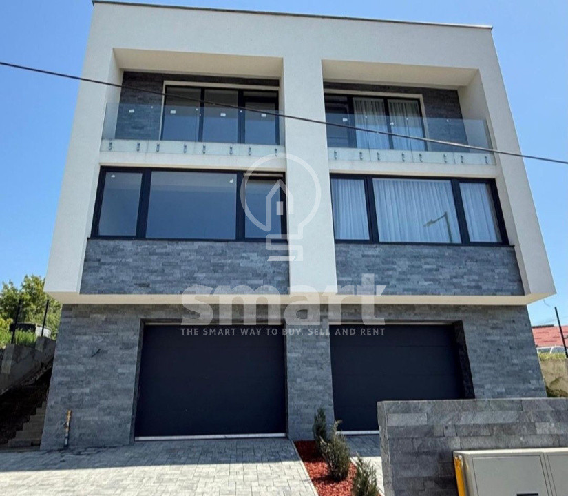 Duplex modern cu garaj și încălzire în pardoseală în Dâmbul Rotund