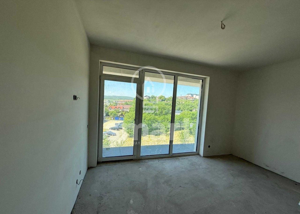 Duplex modern cu garaj și încălzire în pardoseală în Dâmbul Rotund