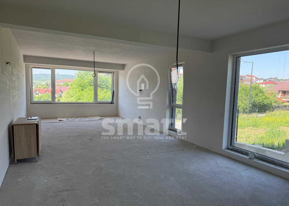 Duplex modern cu garaj și încălzire în pardoseală în Dâmbul Rotund