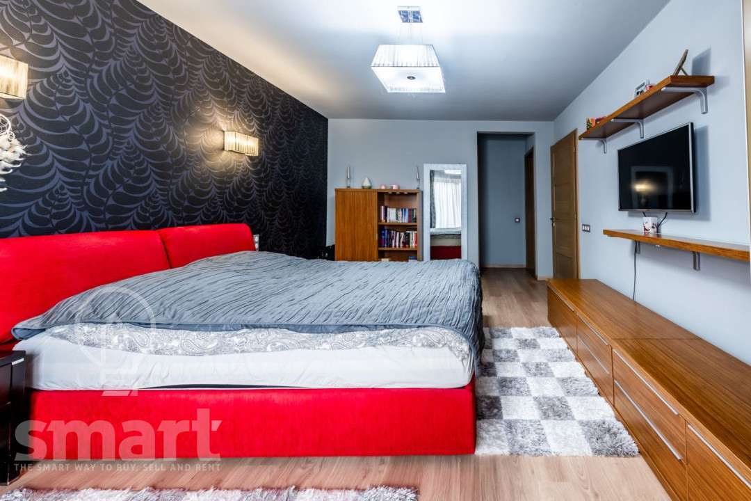 Casa individuala de vanzare in Faget 360mp cu teren de 1100 mp