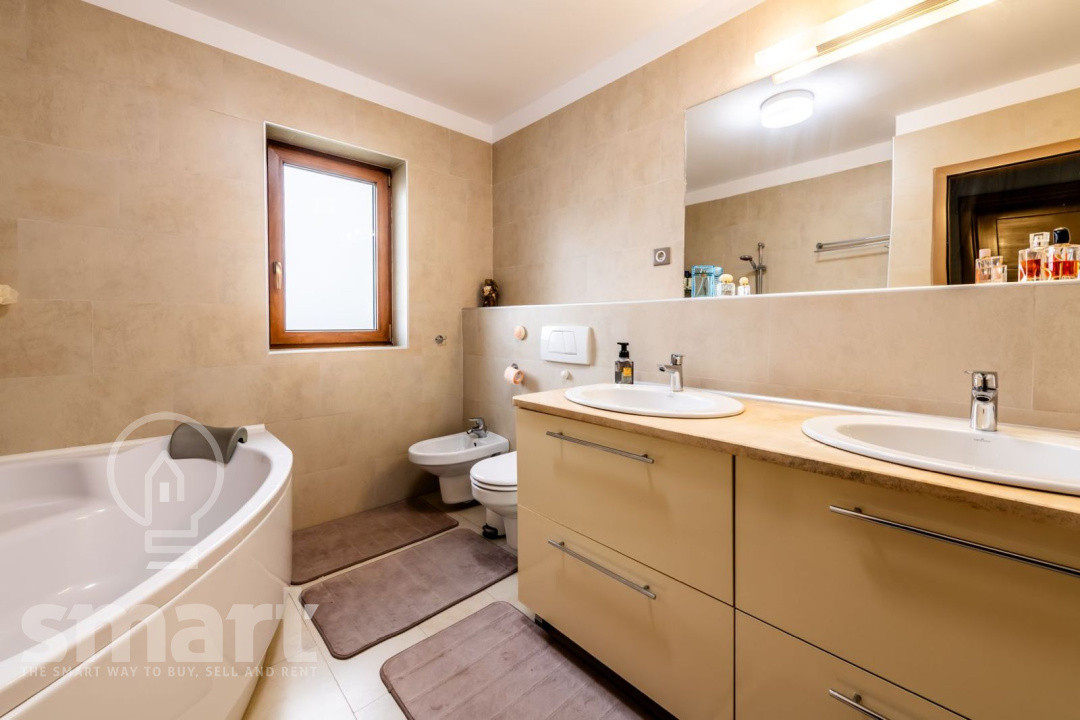 Casa individuala de vanzare in Faget 360mp cu teren de 1100 mp