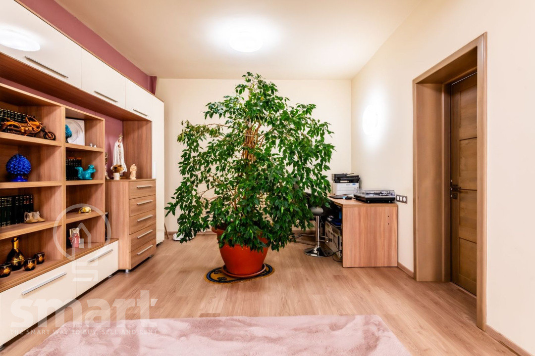 Casa individuala de vanzare in Faget 360mp cu teren de 1100 mp