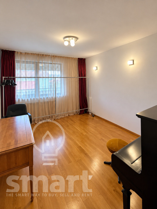 Apartament 3 camere de inchiriat cu parcare Andrei Muresanu