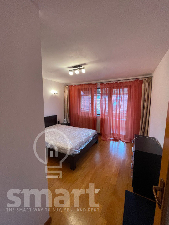 Apartament 3 camere de inchiriat cu parcare Andrei Muresanu