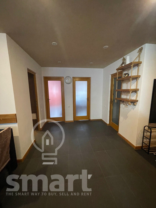 Apartament 3 camere de inchiriat cu parcare Andrei Muresanu