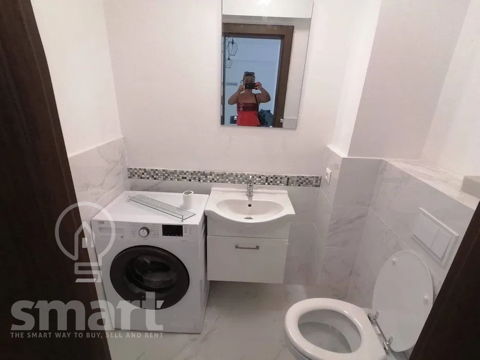 Apartament 3 camere de inchiriat cu parcare Buna Ziua prima inchiriere