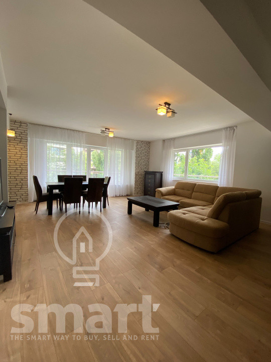 Apartament 4 camere 134mp Plopilor bloc semiluna 