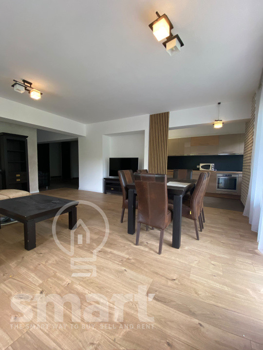Apartament 4 camere 134mp Plopilor bloc semiluna 