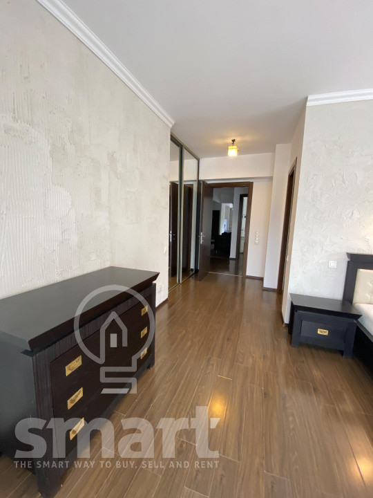 Apartament 4 camere 134mp Plopilor bloc semiluna 