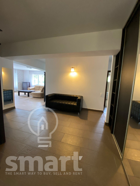 Apartament 4 camere 134mp Plopilor bloc semiluna 