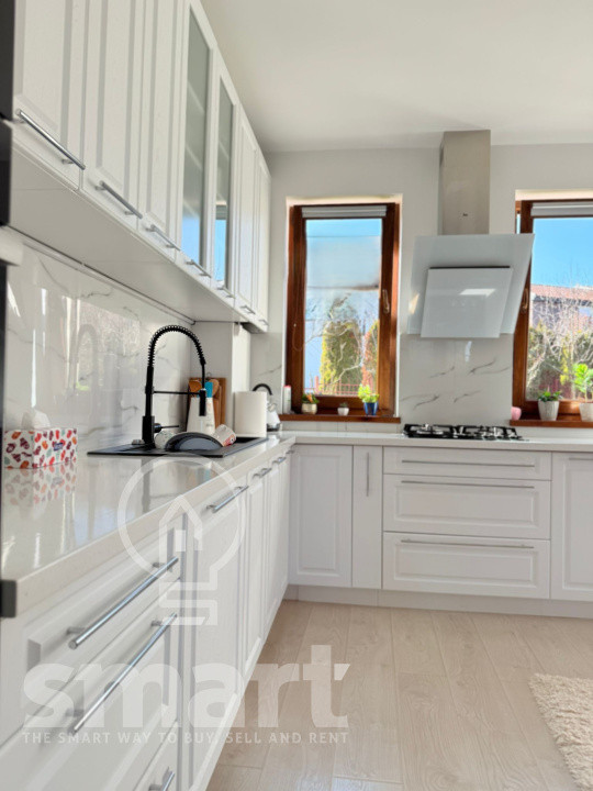  Duplex de vanzare  500 mp teren Acces privat  Bună Ziua 