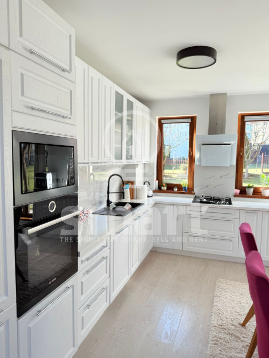  Duplex de vanzare  500 mp teren Acces privat  Bună Ziua 