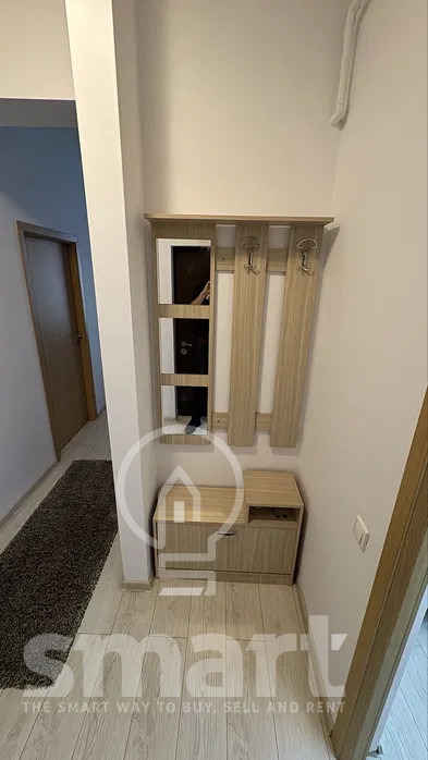 Apartament 2 camere de inchiriat balcon  parcare subterană  zona centrala