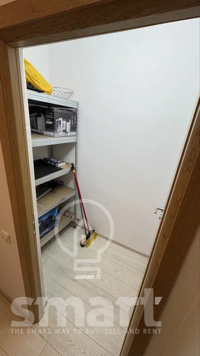 Apartament 2 camere de inchiriat balcon  parcare subterană  zona centrala