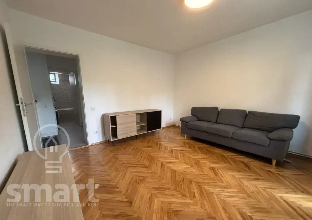Apartament 3 camere  de închiriat Etaj 1din 4 Mobilat și utilat