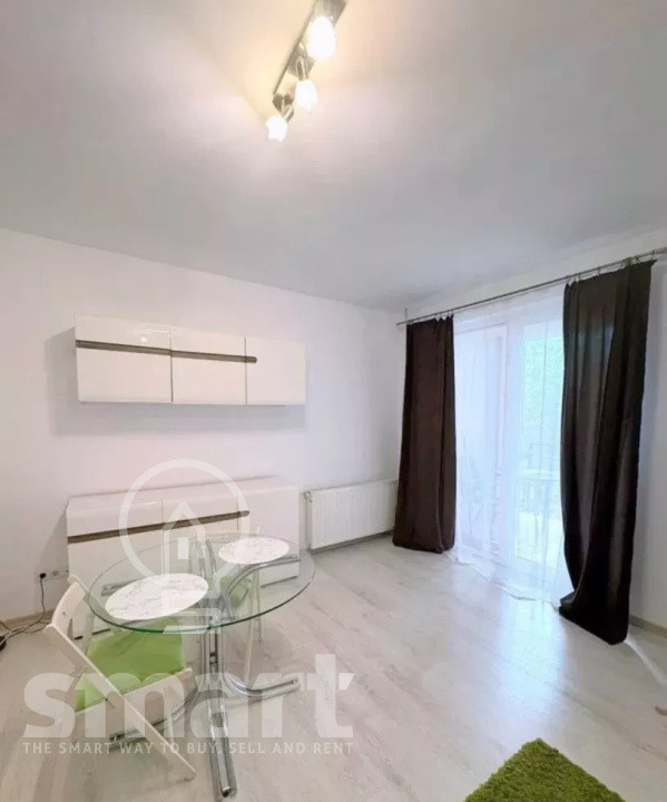 Apartament 2 camere de inchiriat etaj 1 balcon Centru