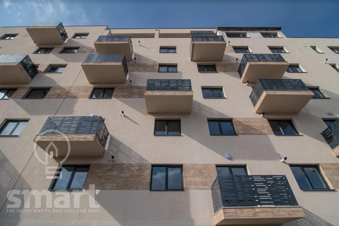 Apartament 3 camere cu parcare zona Vivo