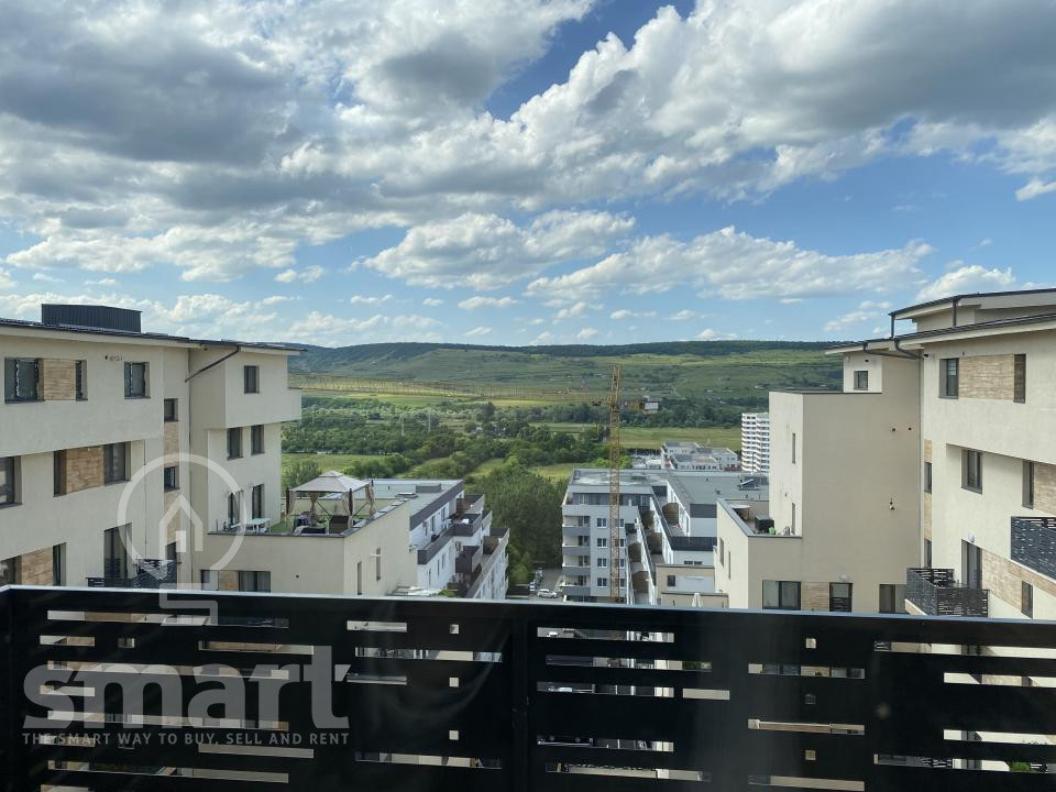 Apartament 3 camere cu parcare zona Vivo