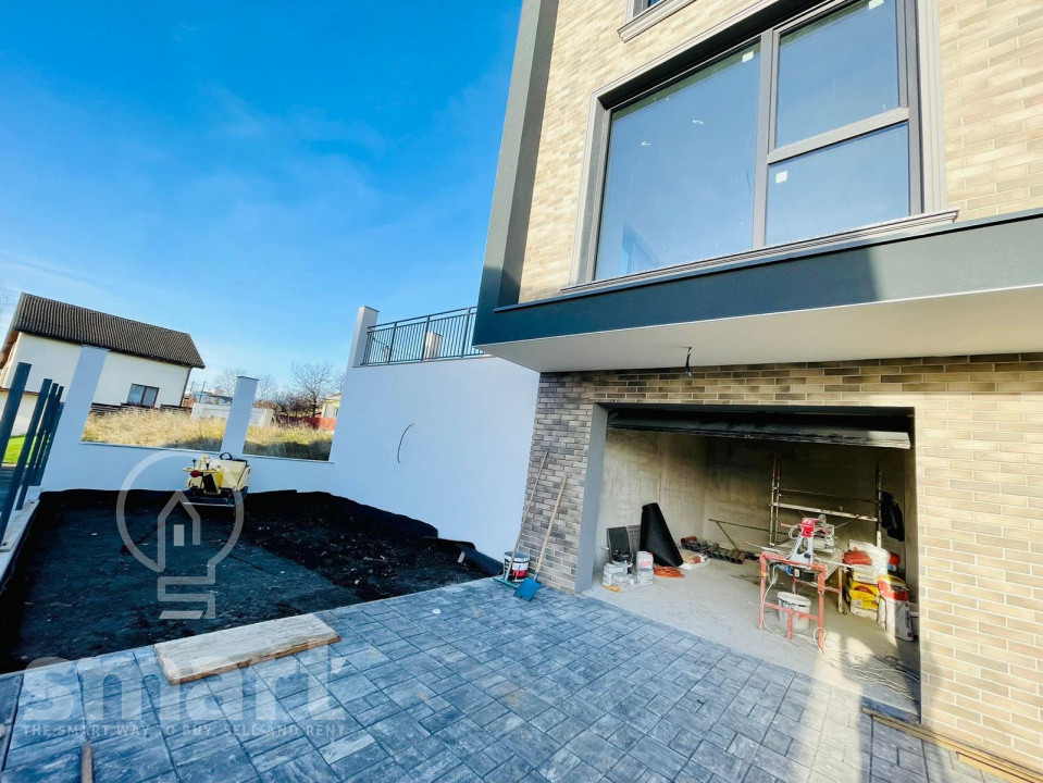 Duplex premium de vanzare cu panorama asupra orasului Dambu Rotund