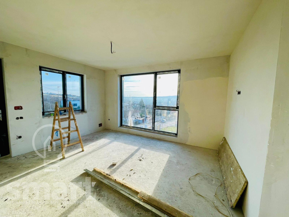 Duplex premium de vanzare cu panorama asupra orasului Dambu Rotund