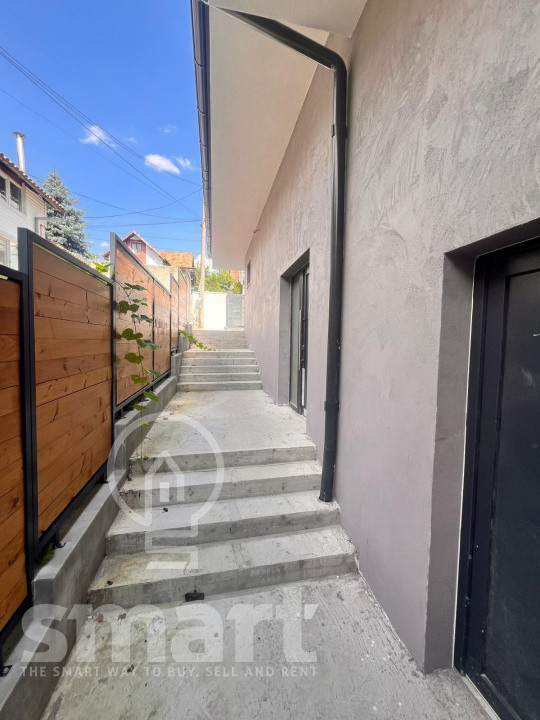 Duplex premium de vanzare finalizat standarde NZEB Dambul Rotund