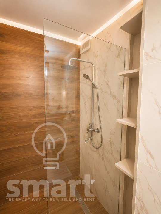 Apartament 3 camere de vanzare panoramic 67 mp 2 bai Dambu Rotund