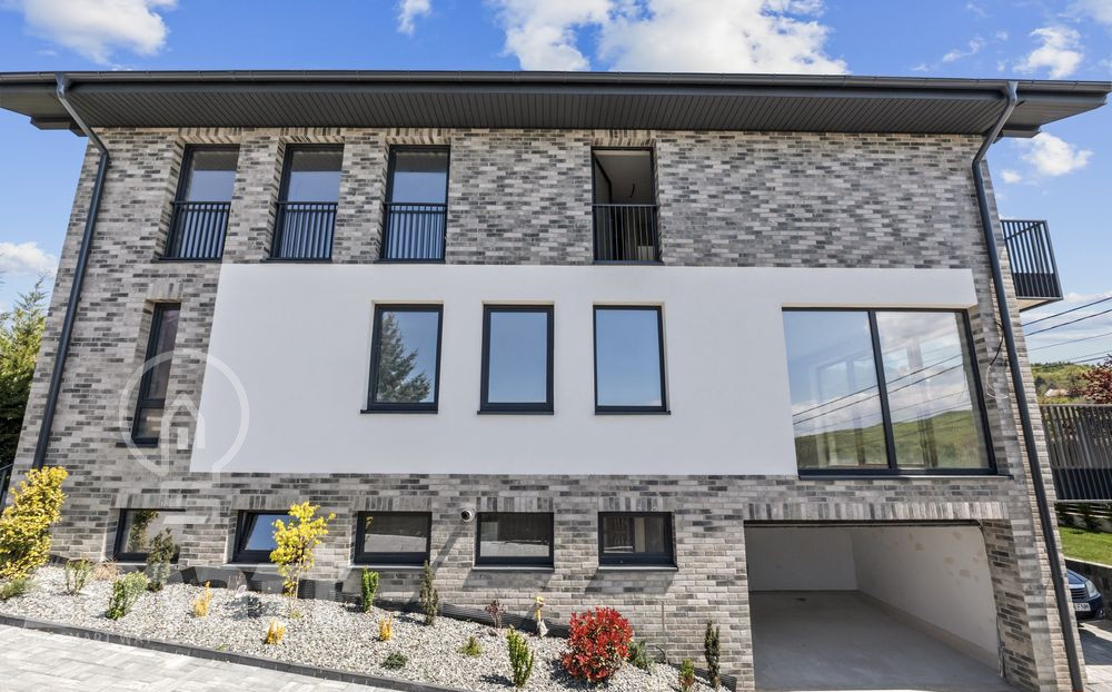 Casa individuala premium de vanzare finisata 195 mp utili garaj Faget