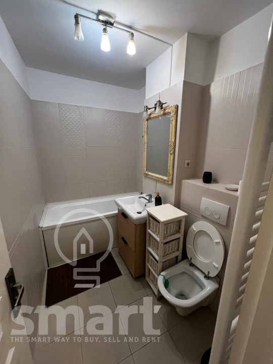 Apartament 3 camere decomandat , zona Piata Marasti