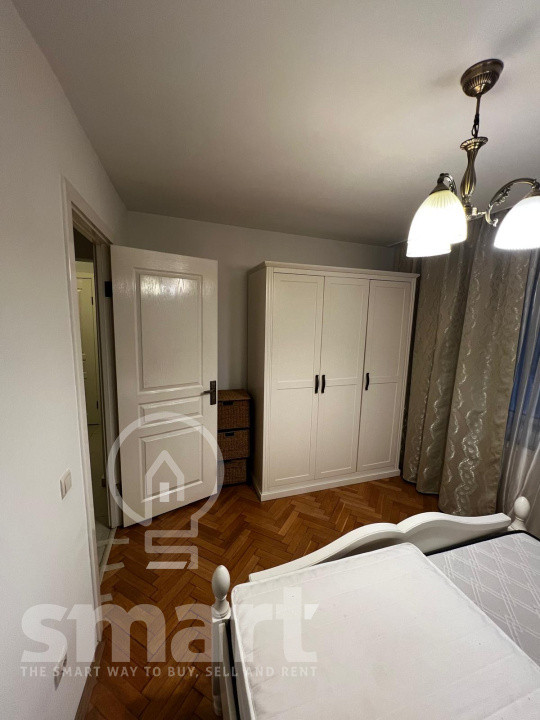 Apartament 3 camere decomandat , zona Piata Marasti