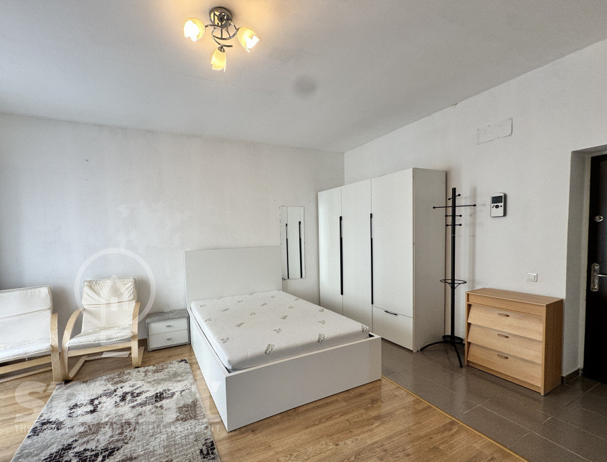 Apartament 1 camera cu balcon bloc nou Parcul Central