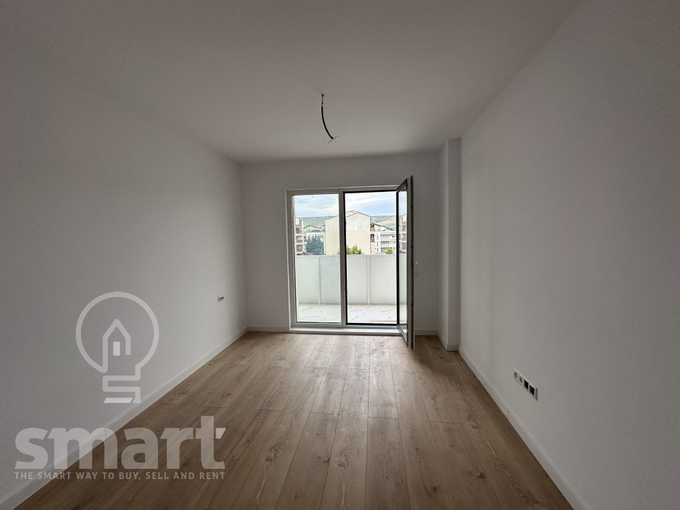 Apartament 3 camere cu terasa generoasa Eroilor bloc 2026